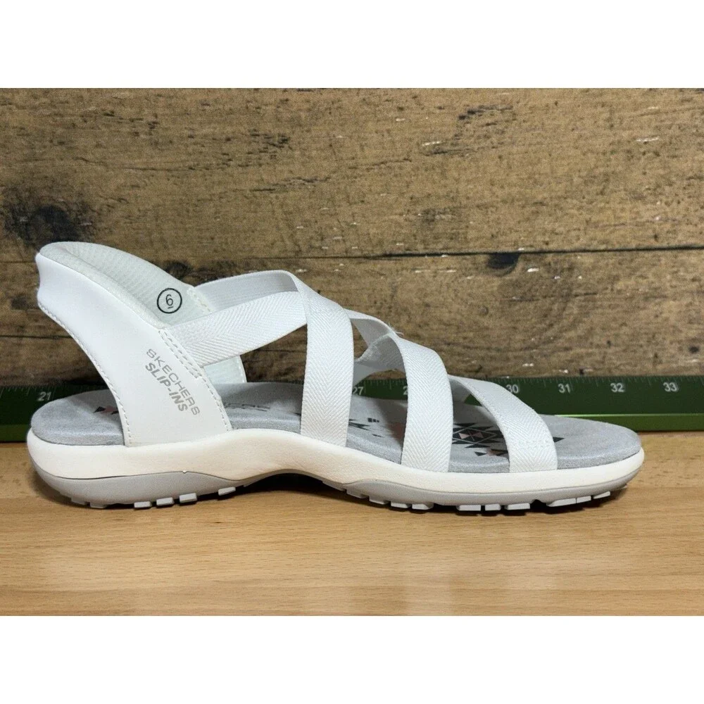 Skechers women slip